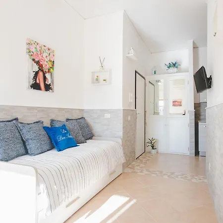 Da Don Antonio Apartment *